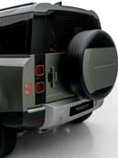 Land Rover Defender 110 SE P300