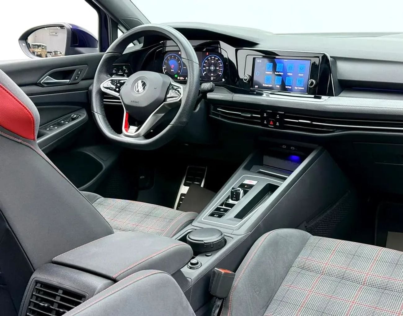 Volkswagen Golf Warranty, Full VW Service History, Excellent Condition, GCC