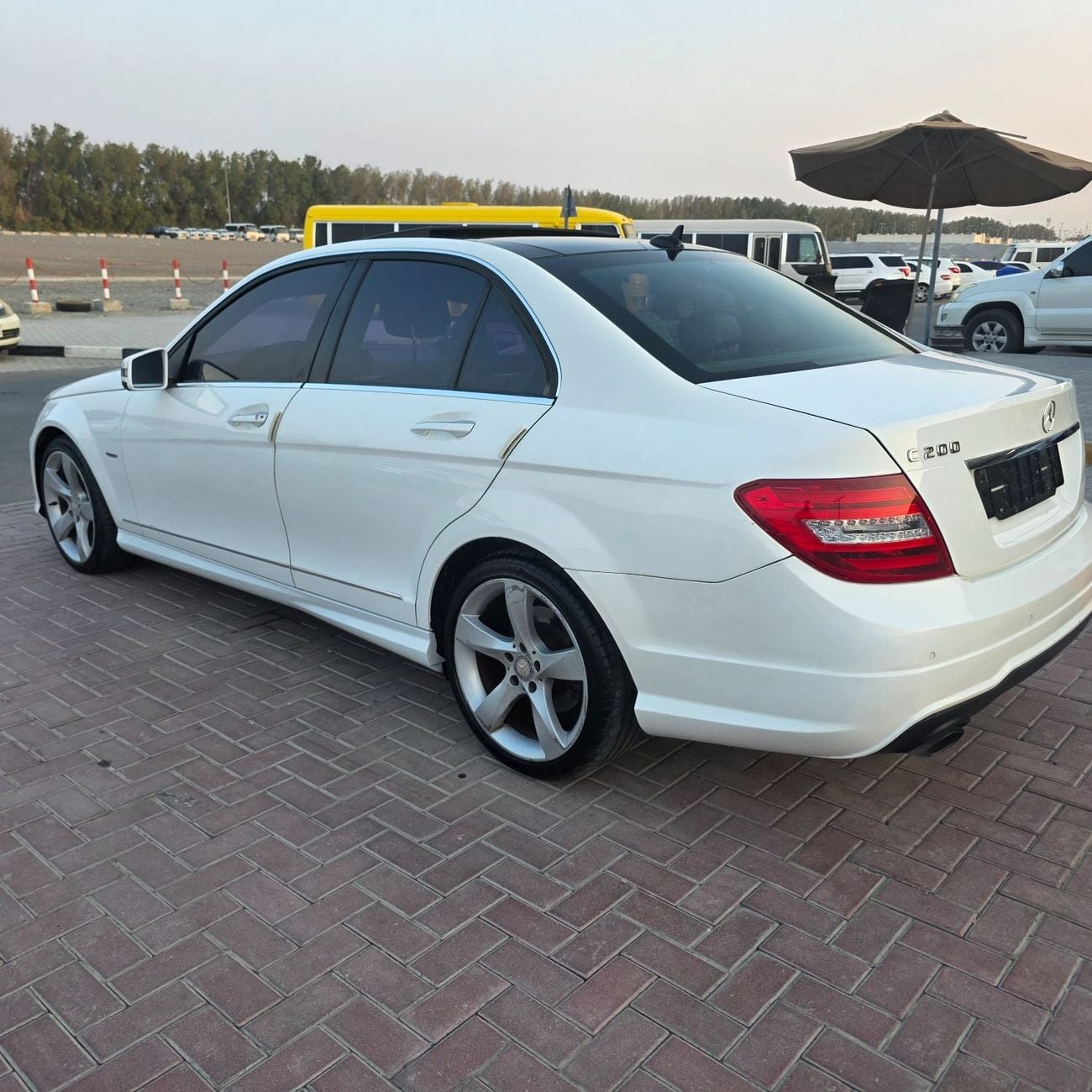 مرسيدس بنز C 200 AVANTGARDE SPORTS