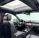 Porsche Macan STANDARD 2023 Porsche Macan, 2027 Porsche Warranty, Full Porsche Service History, Low Km, GCC