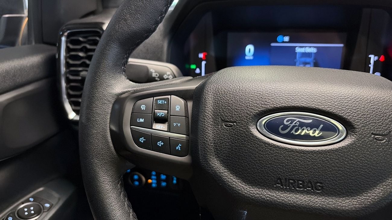 Ford Everest LIMITED | Guaranteed Warranty | 0 Down Payment