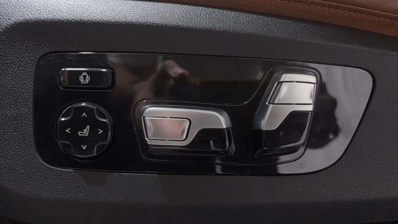 BMW X7 M50i 2022 | AED 3468/Month | 0 DP | 30 Day Return | Warranty | Service History