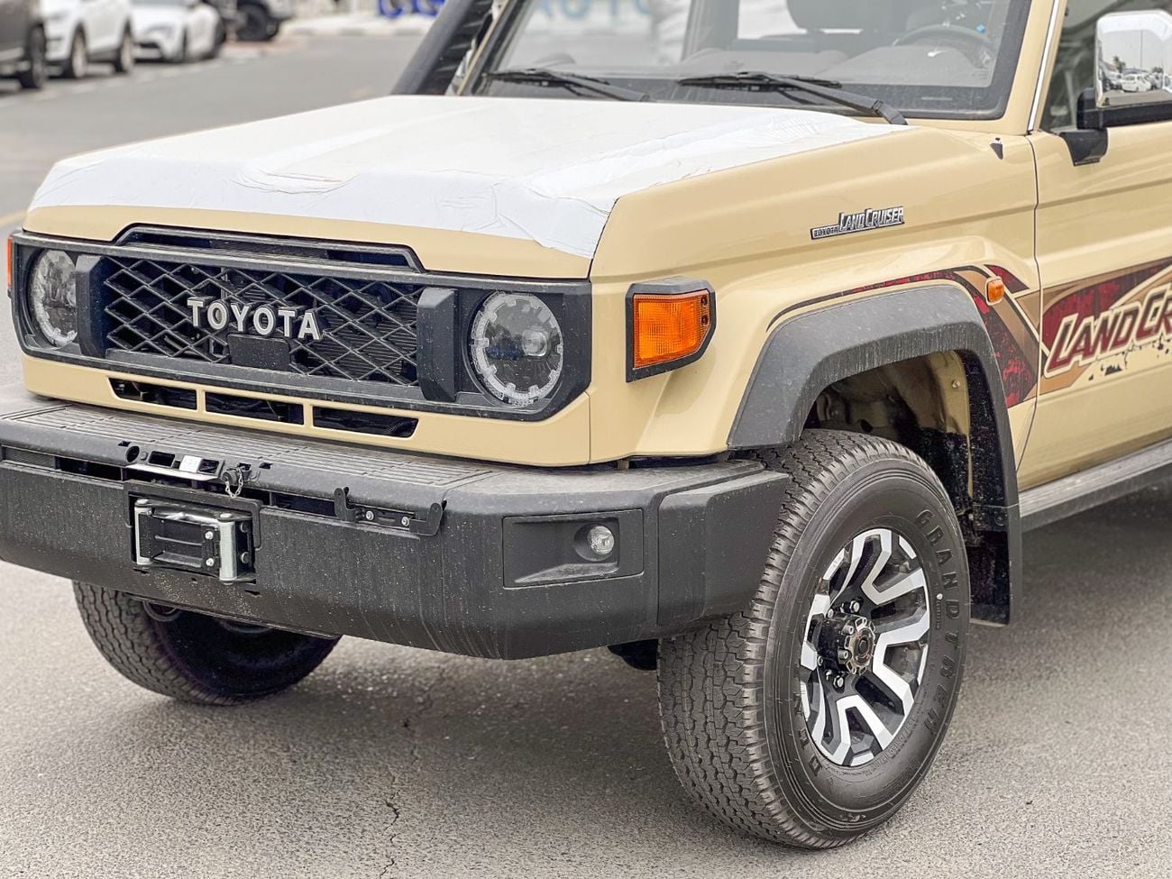 تويوتا لاند كروزر بيك آب EXPORT ONLY - FULL OPTION 4.0L PETROL (OMANI)