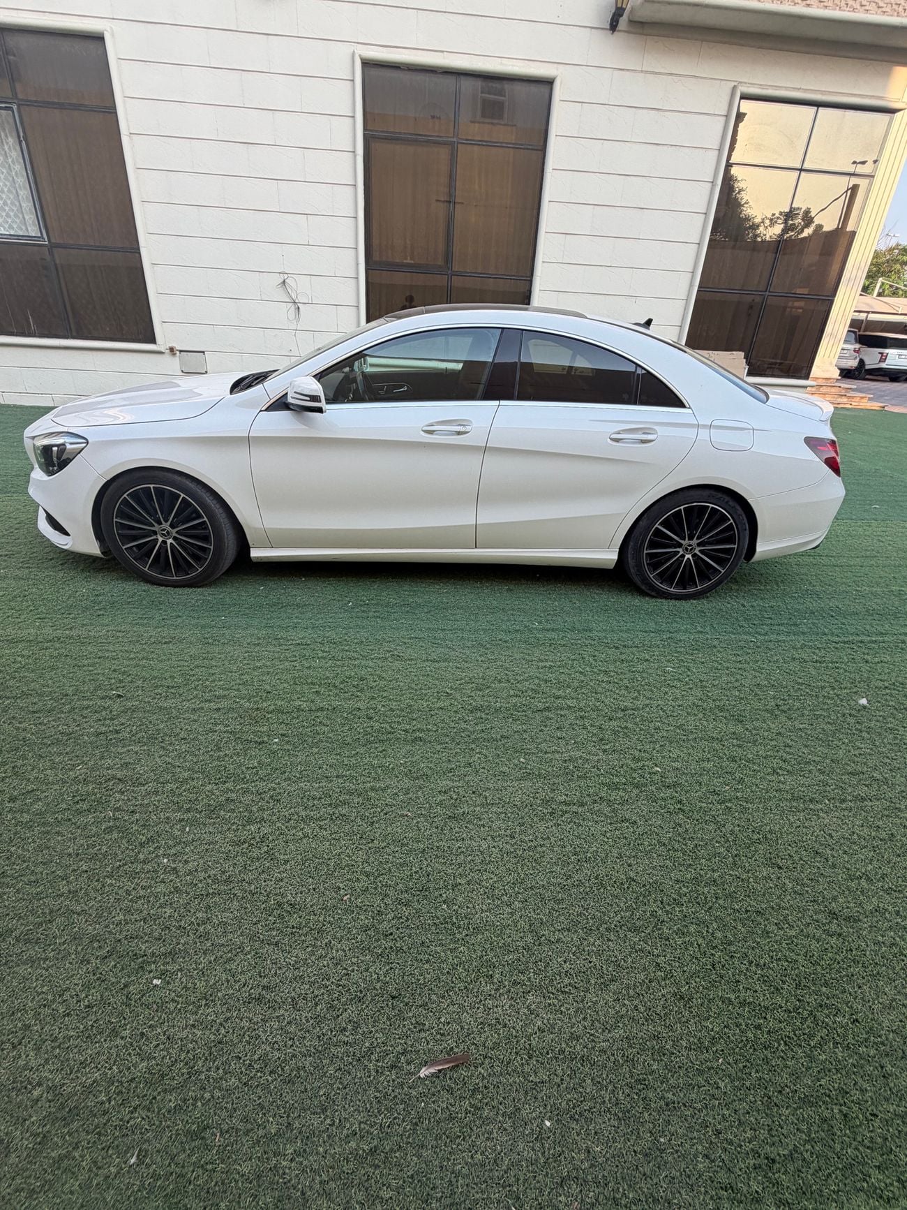 مرسيدس بنز CLA 250 ستاندارد