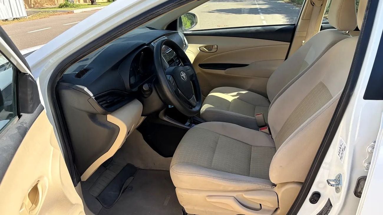 تويوتا يارس E NO CONVENIENCE FEES | UNDER WARRANTY | 0% DOWN PAYMENT | CERTIFIED PRE-OWNED