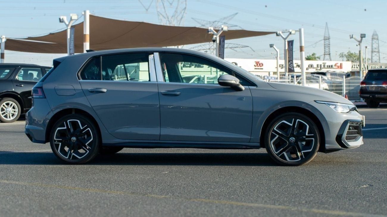 Volkswagen Golf R- TOPLINE VOLKSWAGEN GOLF 8 1.5L 2025 MODEL CHINESE SPECS (PRICE FOR EXPORT) CAN BE EXPORT