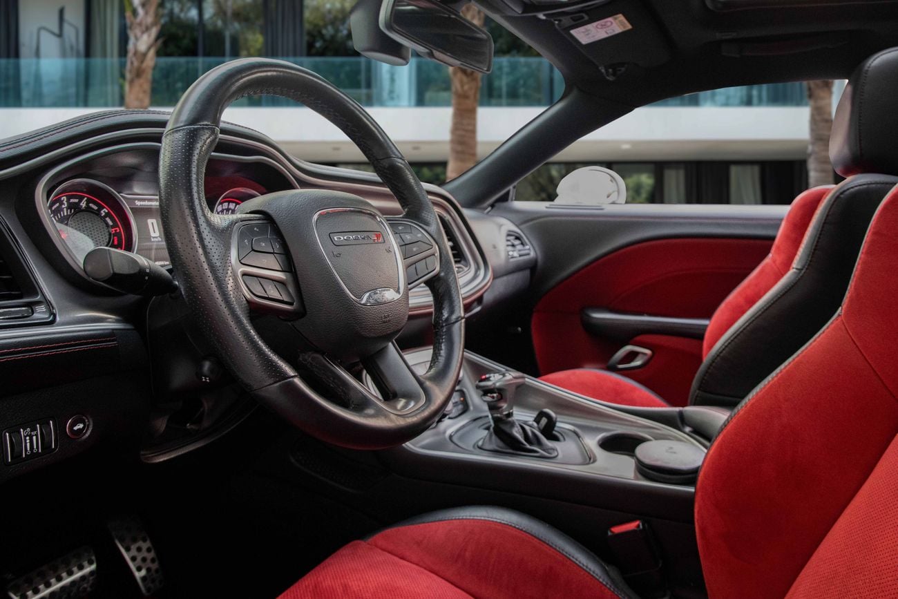 Dodge Challenger RT Challenger R/T | 2,840 P.M | 0% Downpayment | WARRANTY