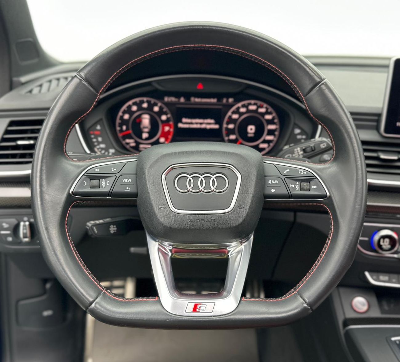 Audi SQ5 STANDARD STD 2020 Audi SQ5 Quattro, 1 Year Unlimited Km Warranty, Full Audi Service History, GCC