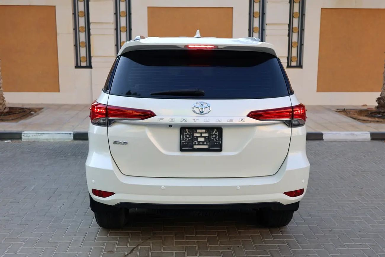 Toyota Fortuner EXR 89000KM-GCC SPECS-EXCELLENT CONDITION