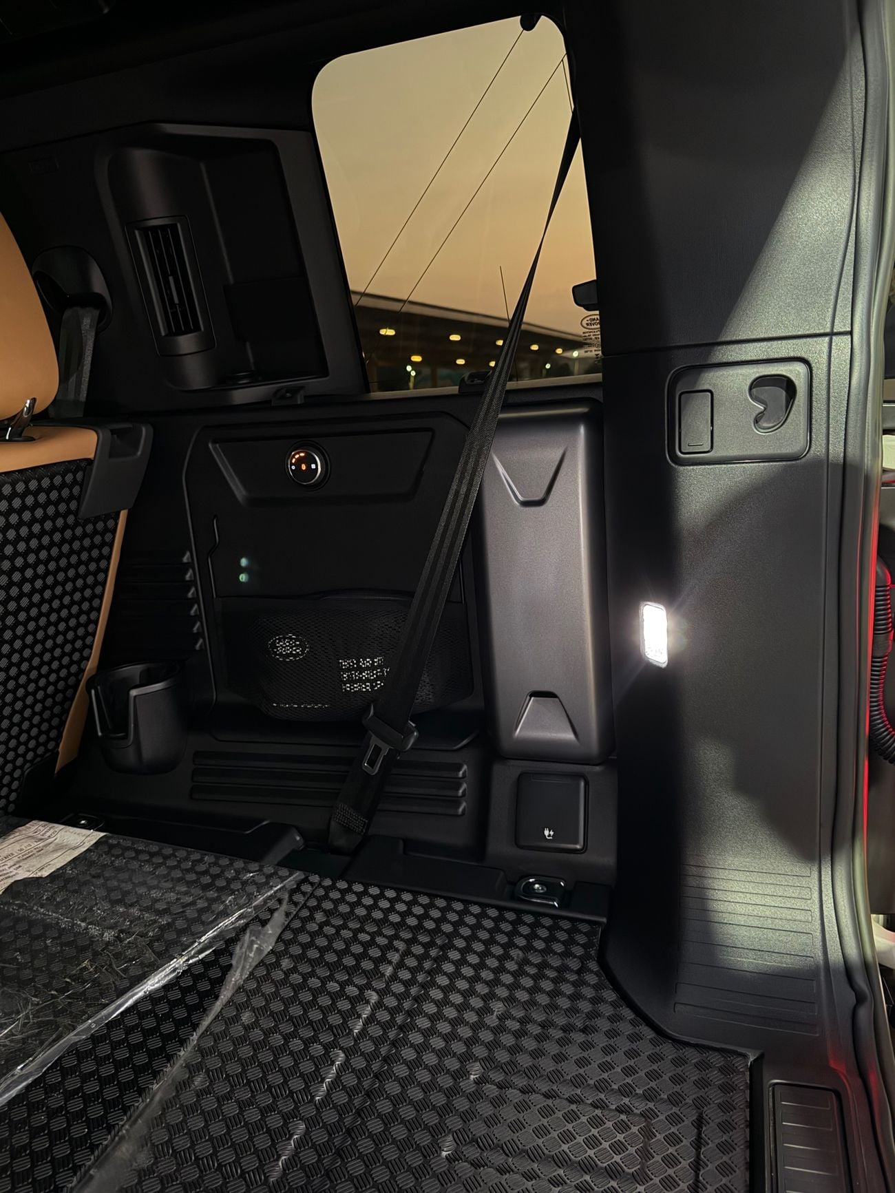 Land Rover Defender 110 HSE P400