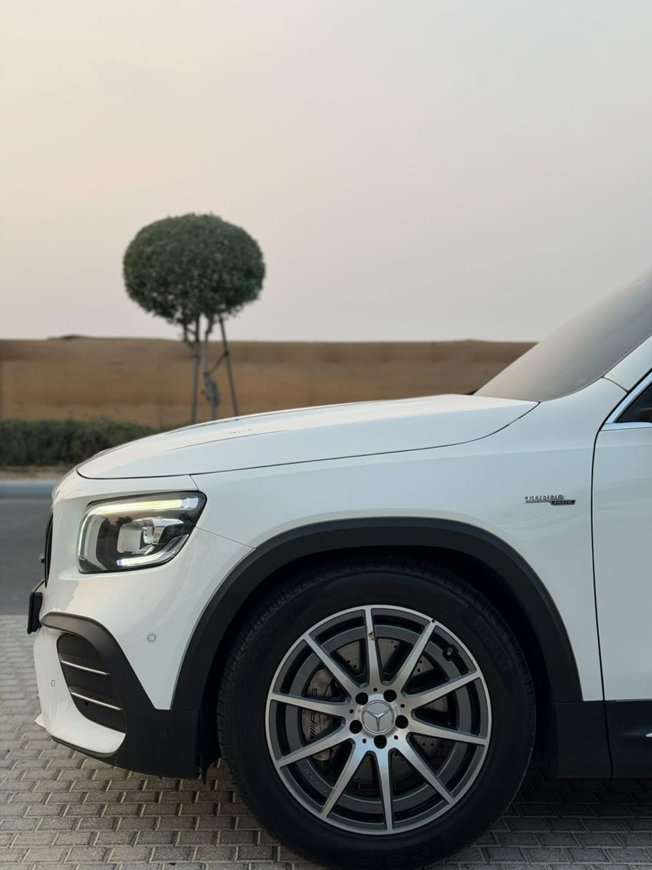 مرسيدس بنز GLB 35 AMG MERCEDES GLB35 AMG