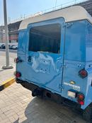 Land Rover Defender 110