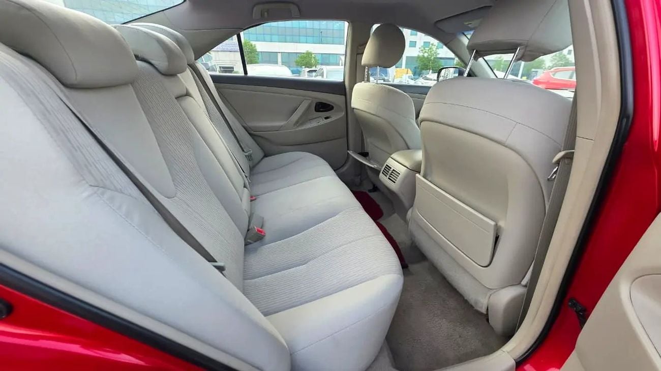 Toyota Camry GL GCC Specs