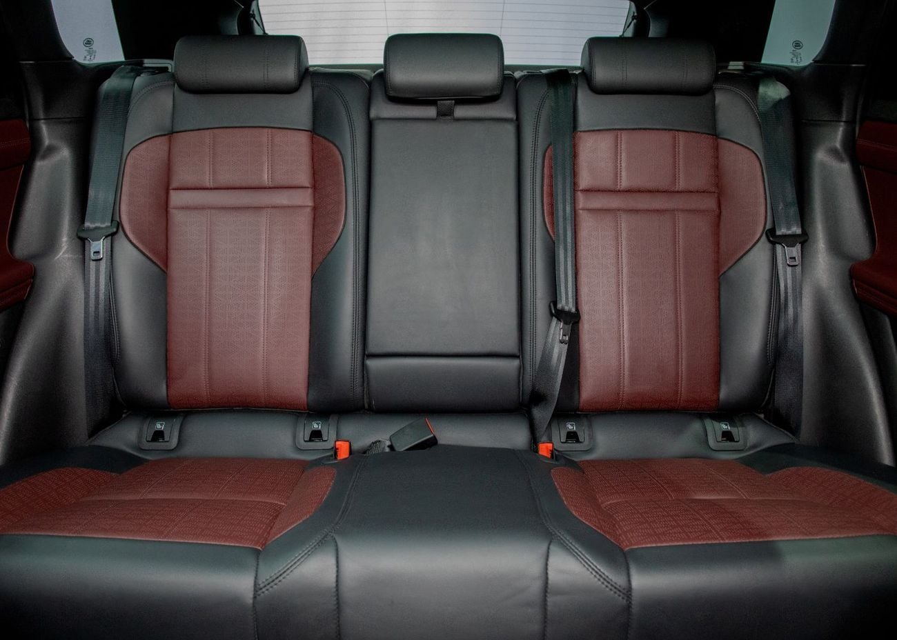 Land Rover Range Rover Evoque R-DYNAMIC HSE P250