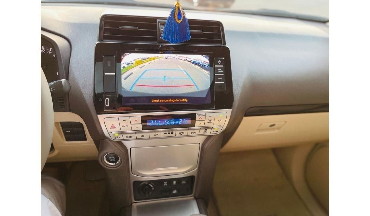 Toyota Prado VXR Toyota Prado V6 2018 full option