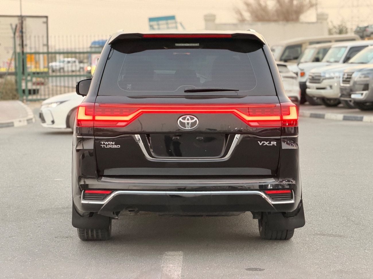 Toyota Land Cruiser VXR Landcruiser VXR 2020 Upgraded 2025 V6 Full Option LHD