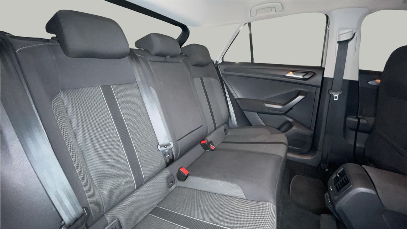 Volkswagen T-ROC LIFE 2024 | AED 856/Month | 0 DP | 30 Day Return | Warranty | Service History