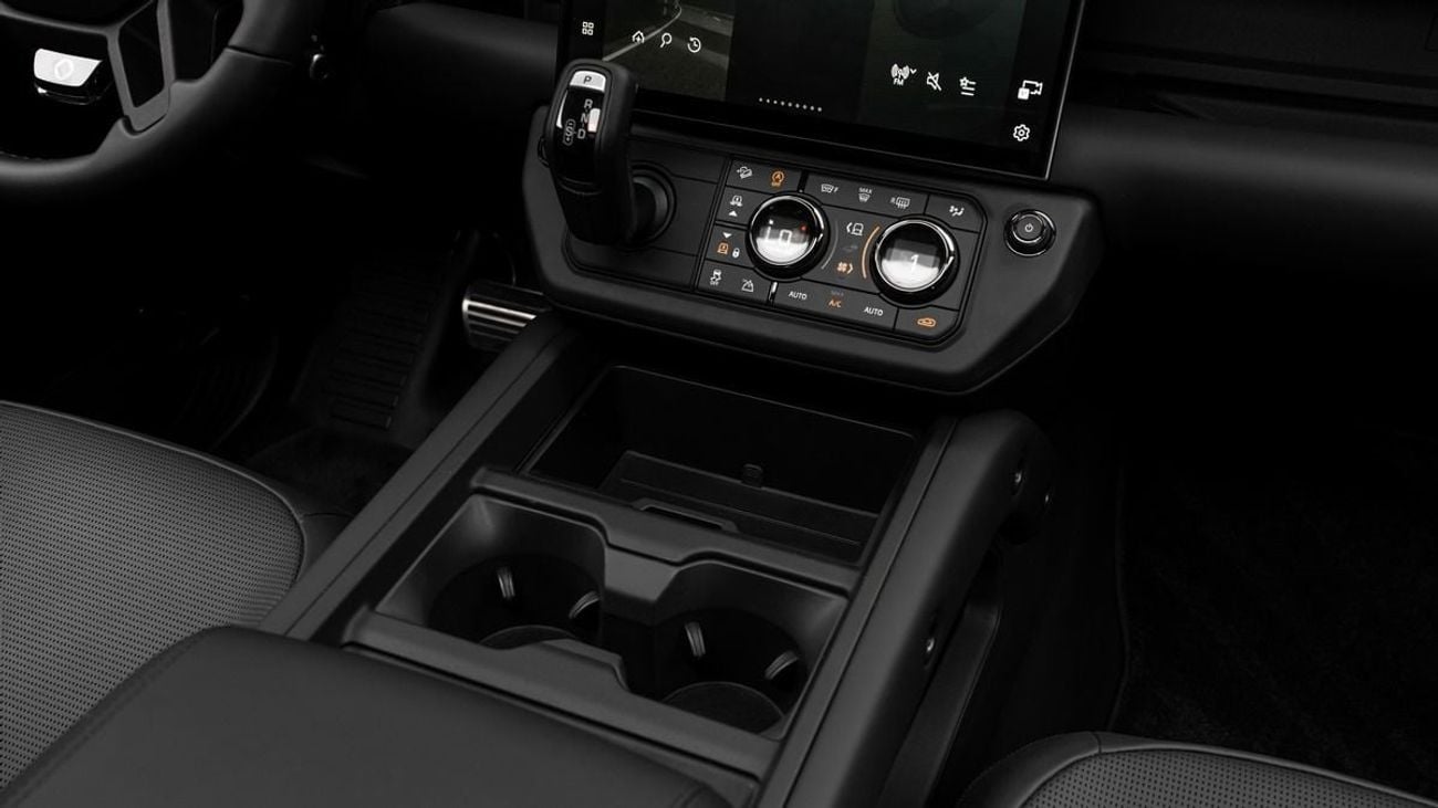 Land Rover Defender 110 OCTA P635 Black - 2026 - Canadian Specs