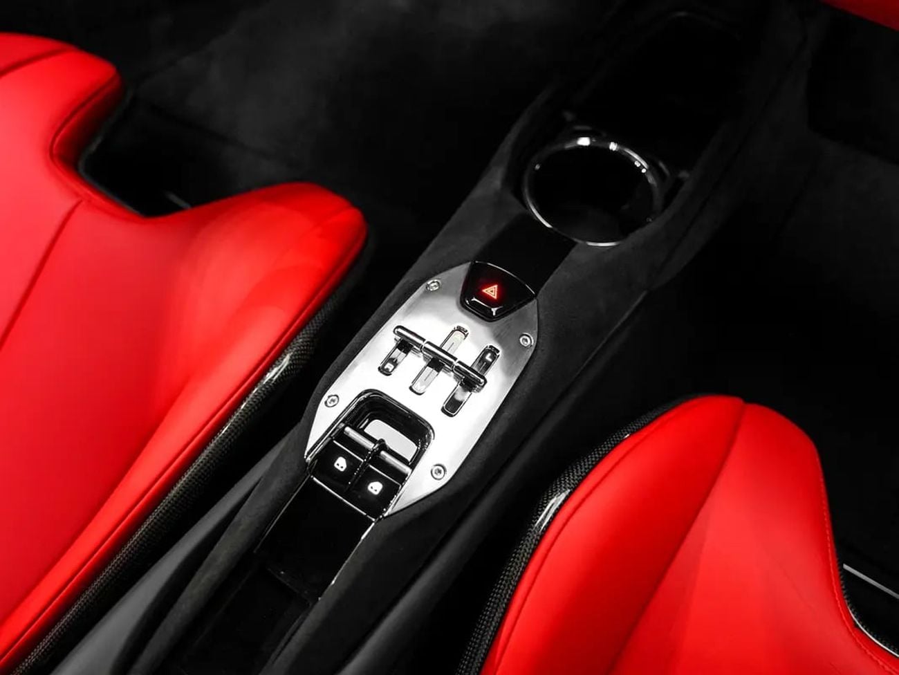 فيراري 296 GTB GTB SWAP YOUR -FREE CONTRACT SERVICE UNTIL 10/-CARBON SEATS AND INTERIOR-LIFTING