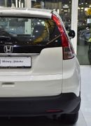 Honda CR-V LX EXCELLENT DEAL for our Honda CR-V ( 2013 Model ) in White Color GCC Specs
