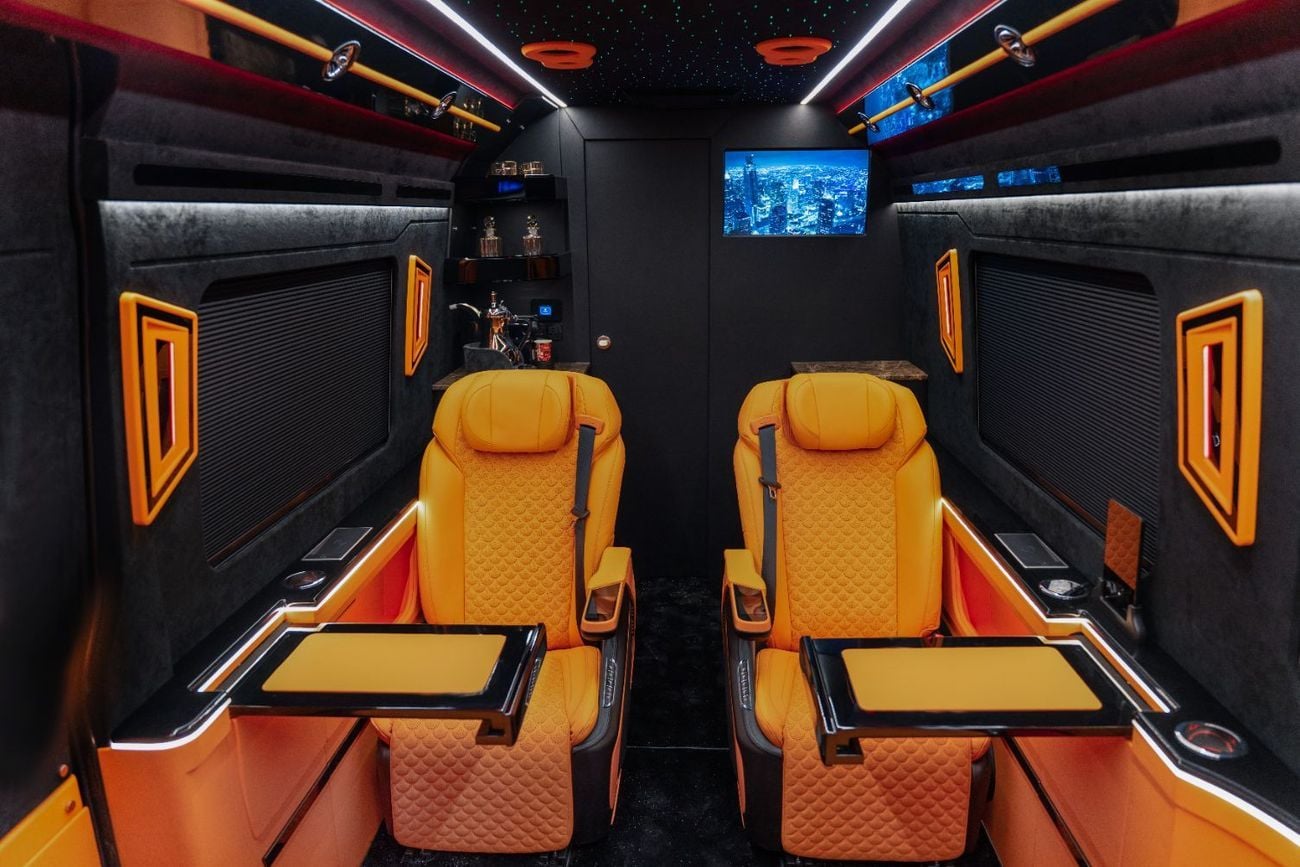 مرسيدس بنز سبرينتر Barugzai VIP Sprinter Luxury VIP Sprinter with Private Washroom