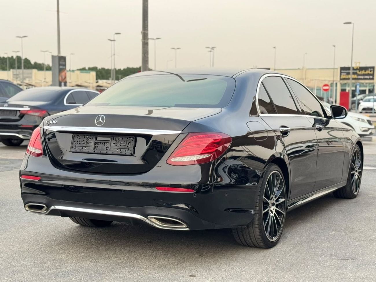 مرسيدس بنز E300 AMG