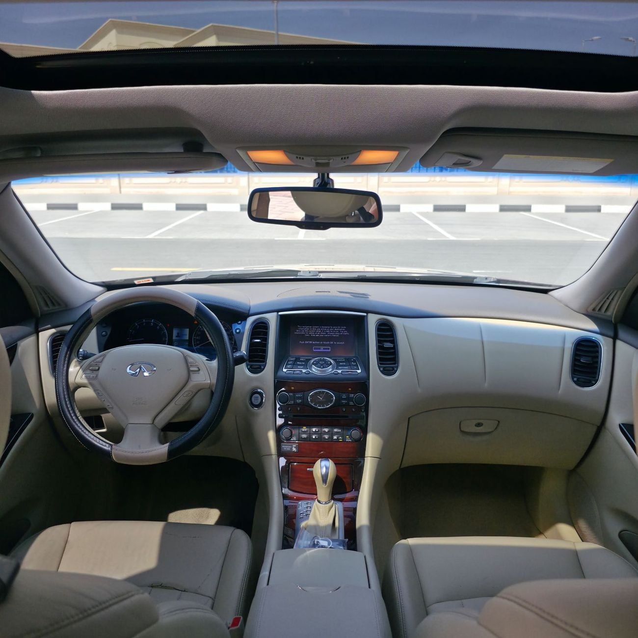 إنفينيتي QX50 بريميوم