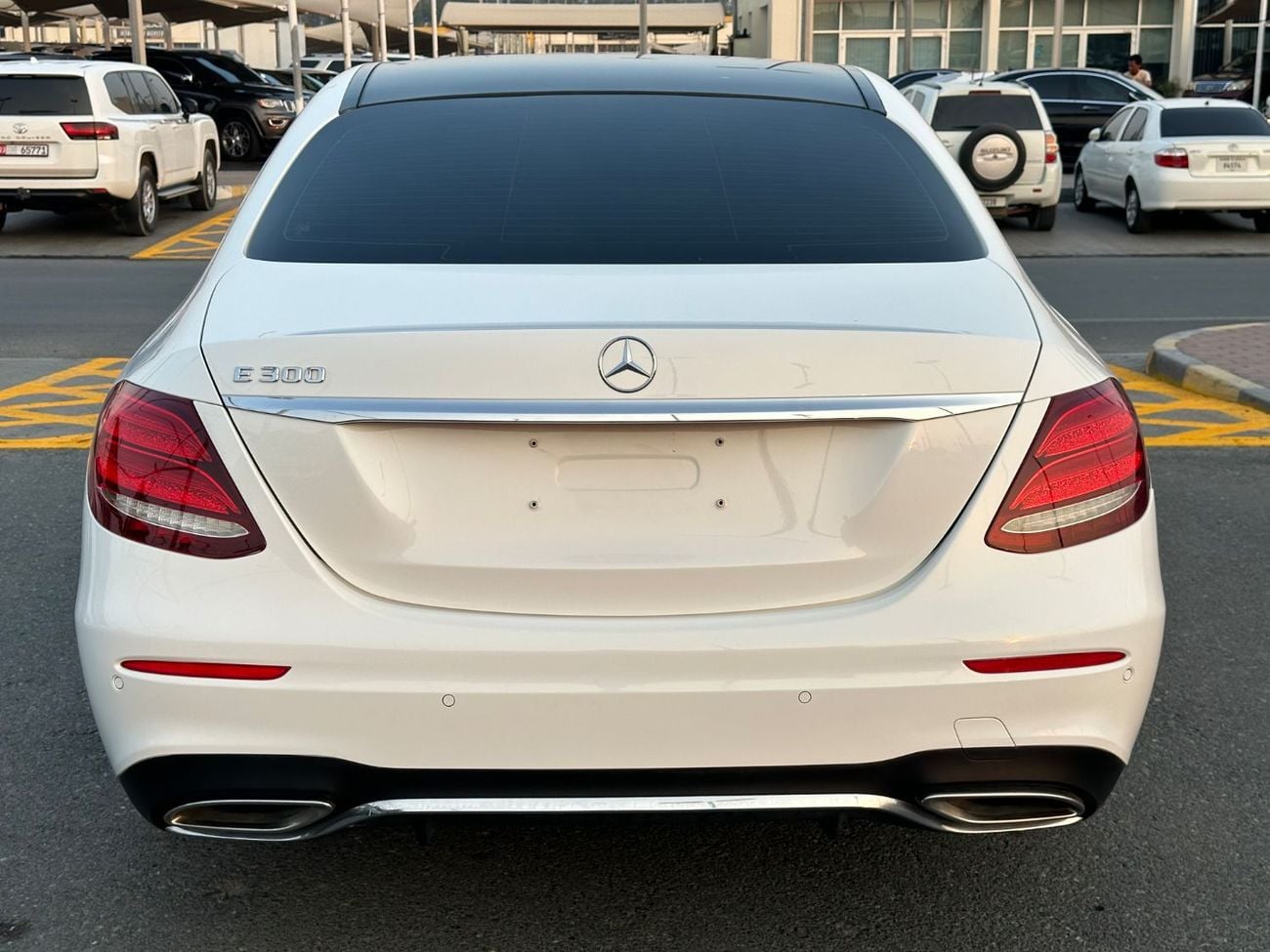 مرسيدس بنز E300 AMG