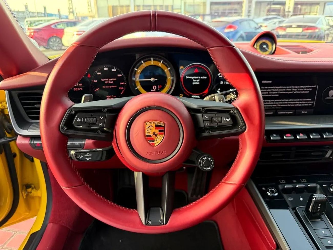 Porsche 911 CARRERA