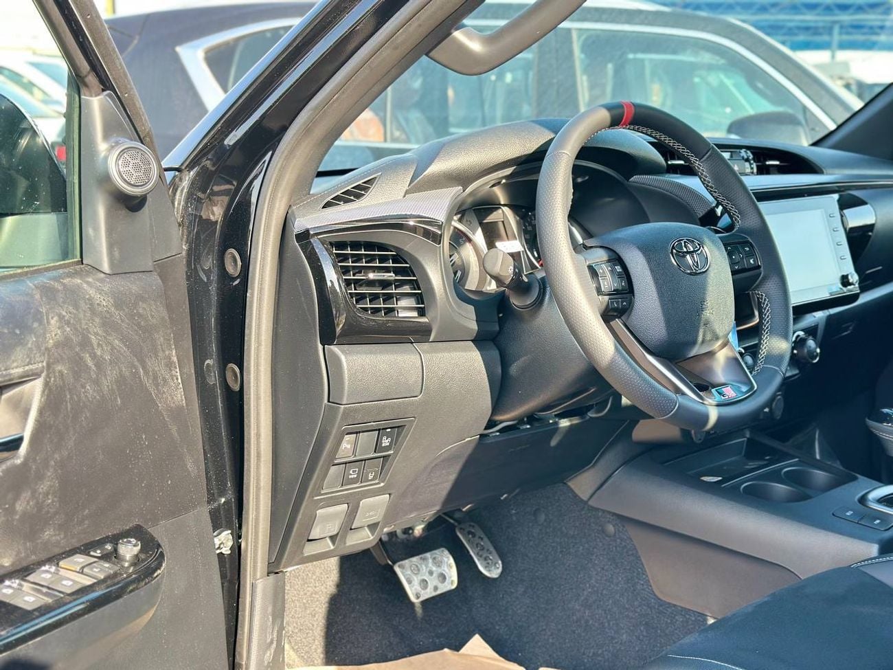 Toyota Hilux GR SPORT 2.8L 4X4 DSL A/T // 2026 // Full Option With DVD&360 Camera, Blind Spot, Leather & Power Seat