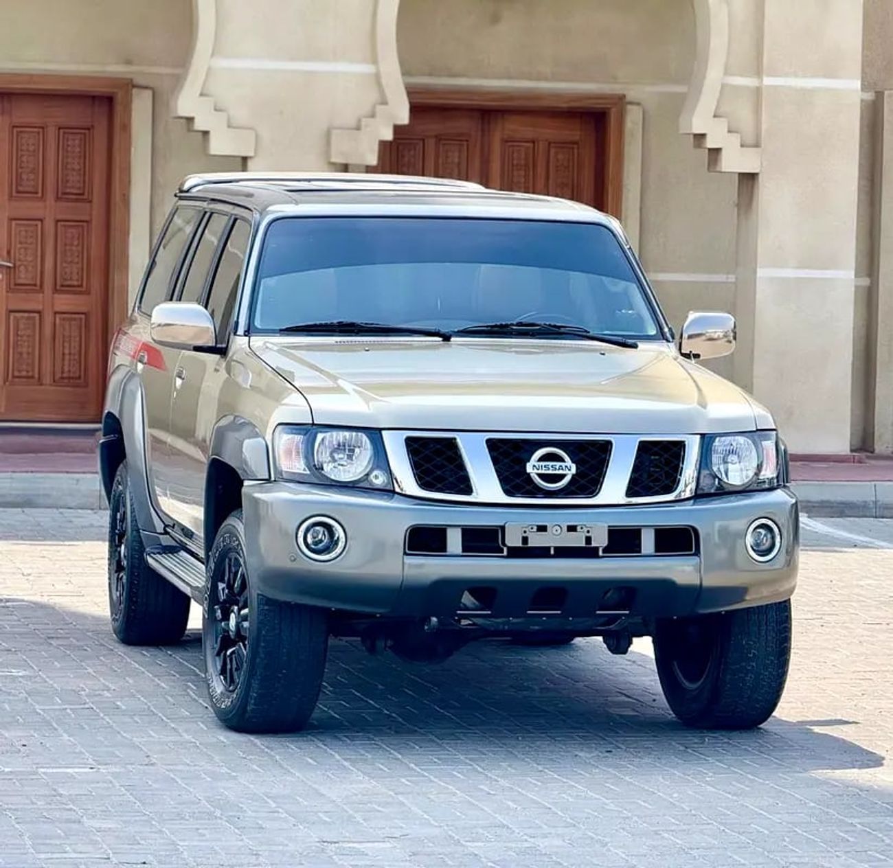 Nissan Patrol SUPER SAFARI نيسان سوبر سفاري موديل فل اوبشن خليجي