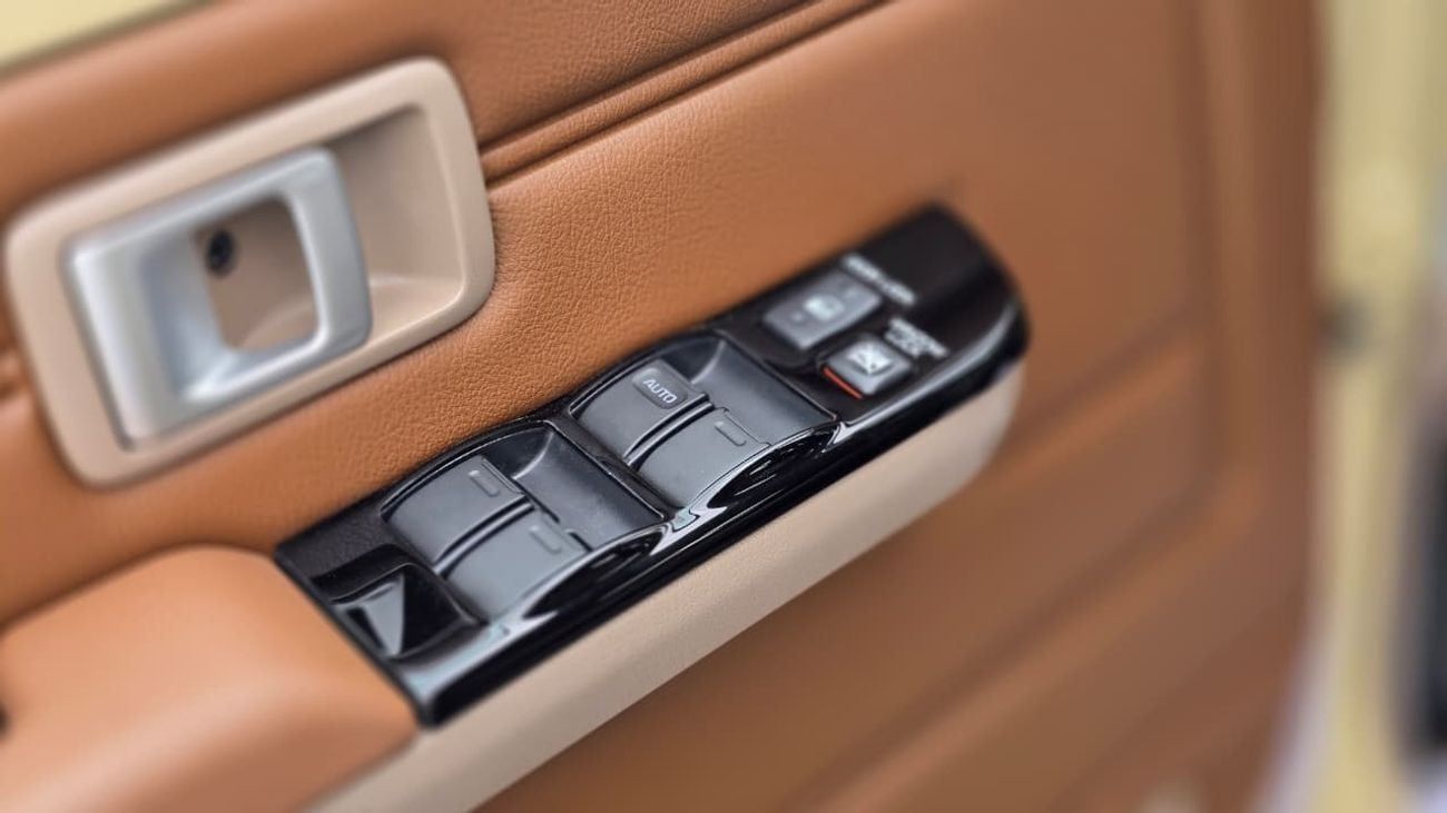 تويوتا لاند كروزر 70 4.0 (SAUDI SPECS) A/T 2026