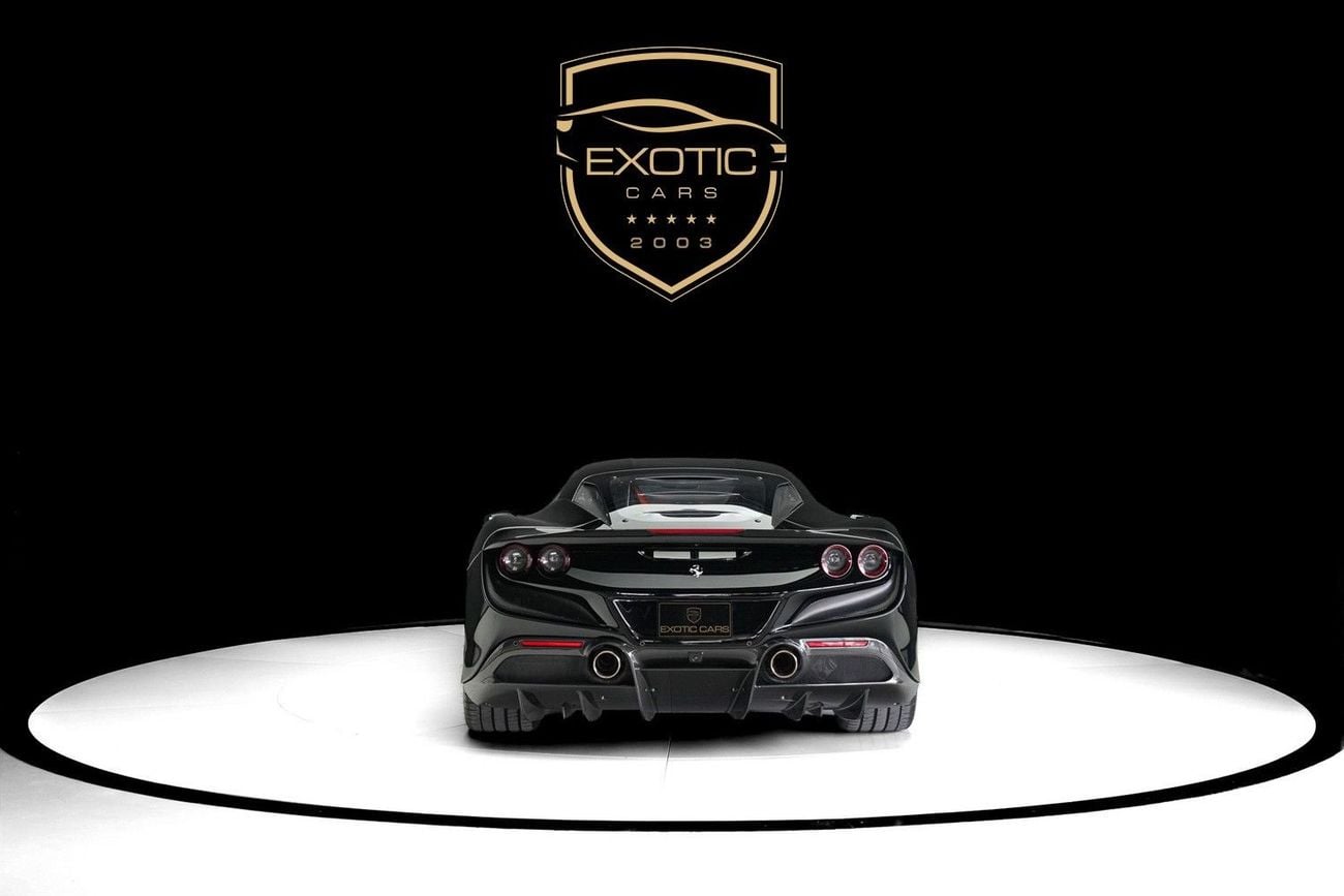 Ferrari F8 Tributo STANDARD