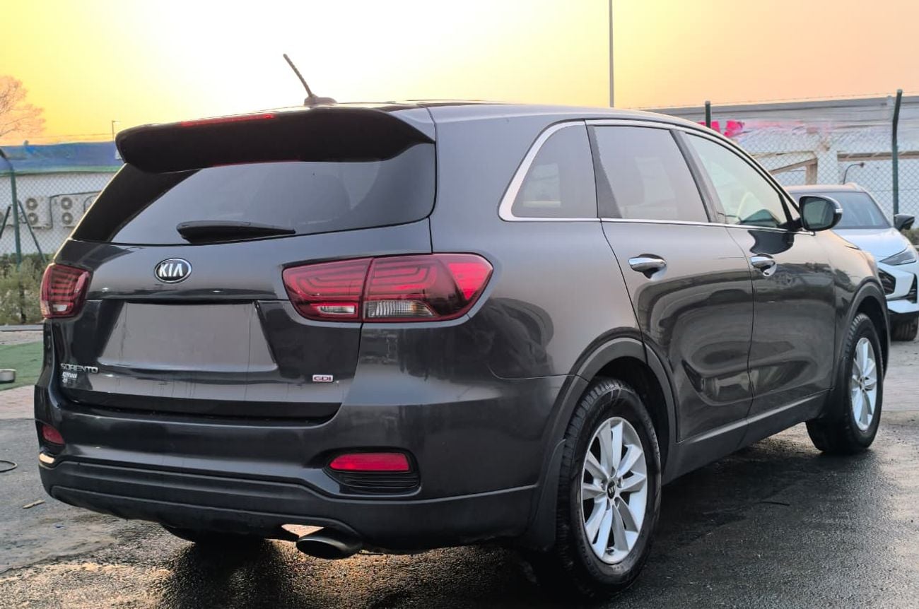 Kia Sorento LX