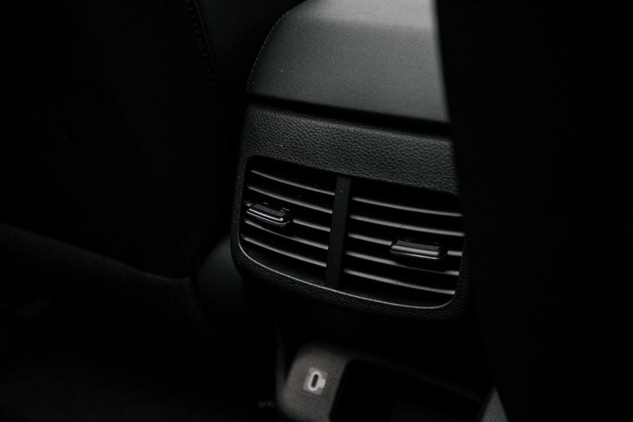 Kia Seltos GLS MID