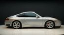 بورش 911 Carrera 4S Japanese Specs