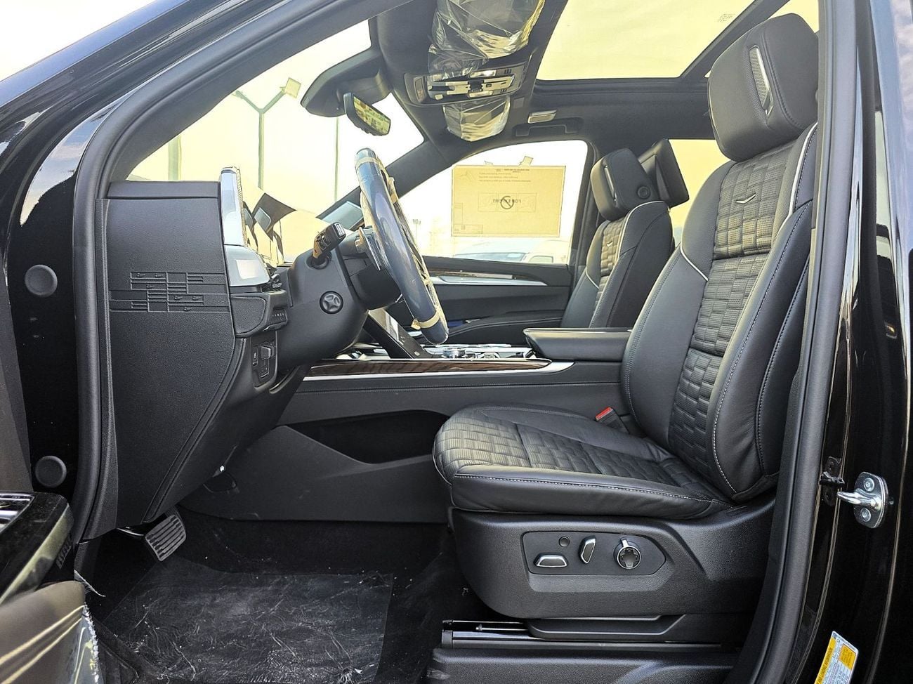 Cadillac Escalade SPORT PLATINUM Cadillac Escalade 6.2L Petrol V8 4WD Sport Black Color 2026 Model