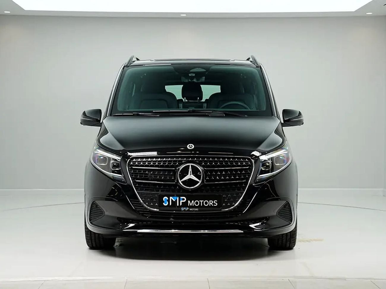 مرسيدس بنز V 300 AVANTGARDE Dealer WARRANTY | GCC SPECS | BRAND-NEW V300