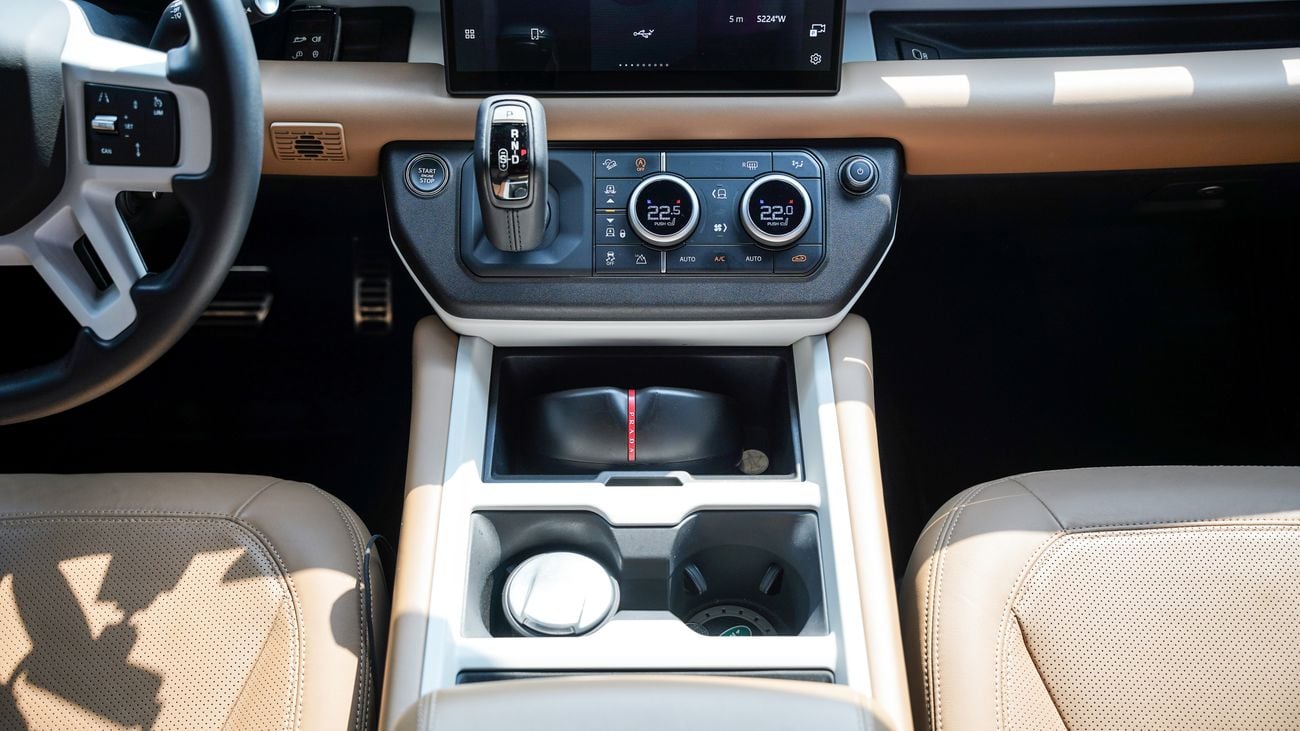 Land Rover Defender 110 X-DYNAMIC HSE P400