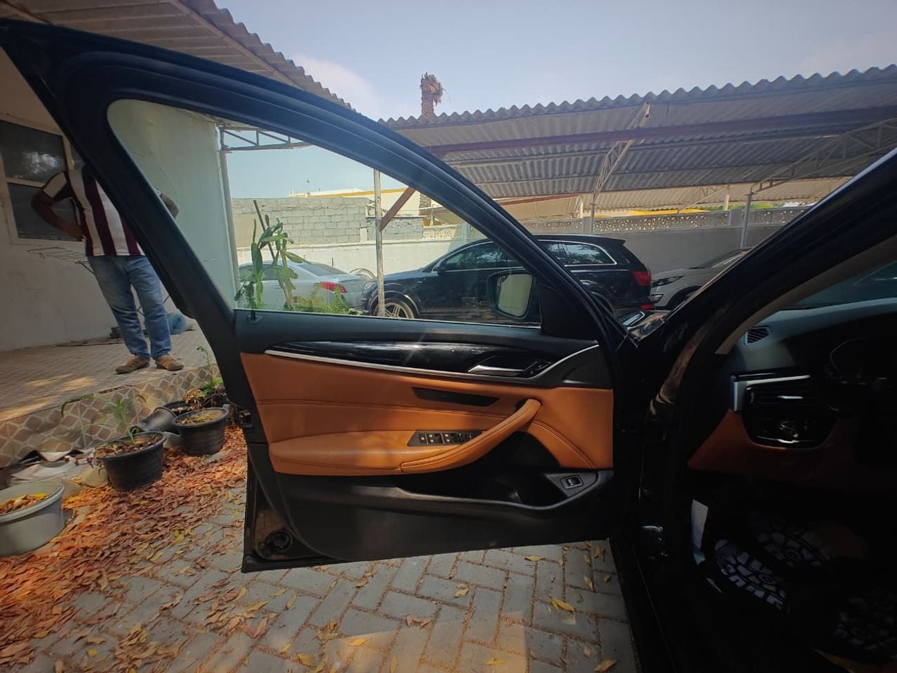 بي أم دبليو 520i EXCELLENCE