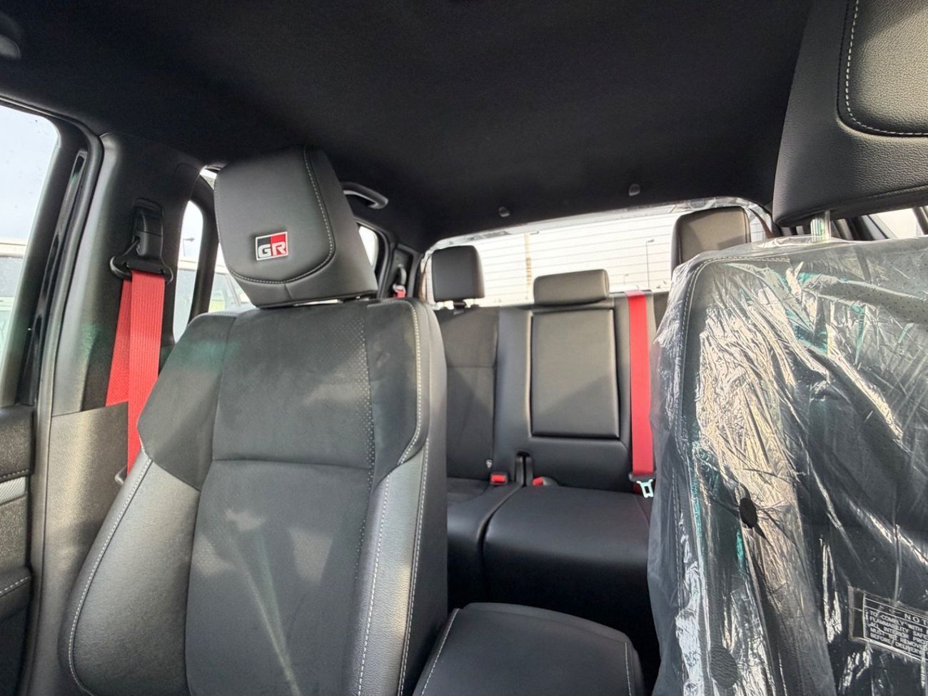 Toyota Hilux GR SPORT ADVENTURE