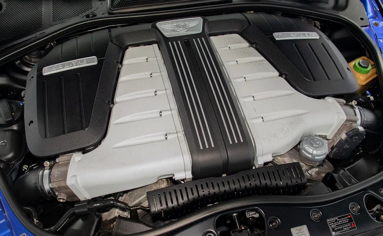 Bentley Flying Spur W12 Rare W12 • Full Service History • 6.0L W12 S • GCC Specs