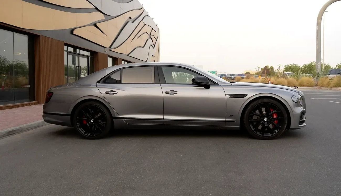 Bentley Flying Spur S HYBRID Bentley Continental Flying Spur 2023