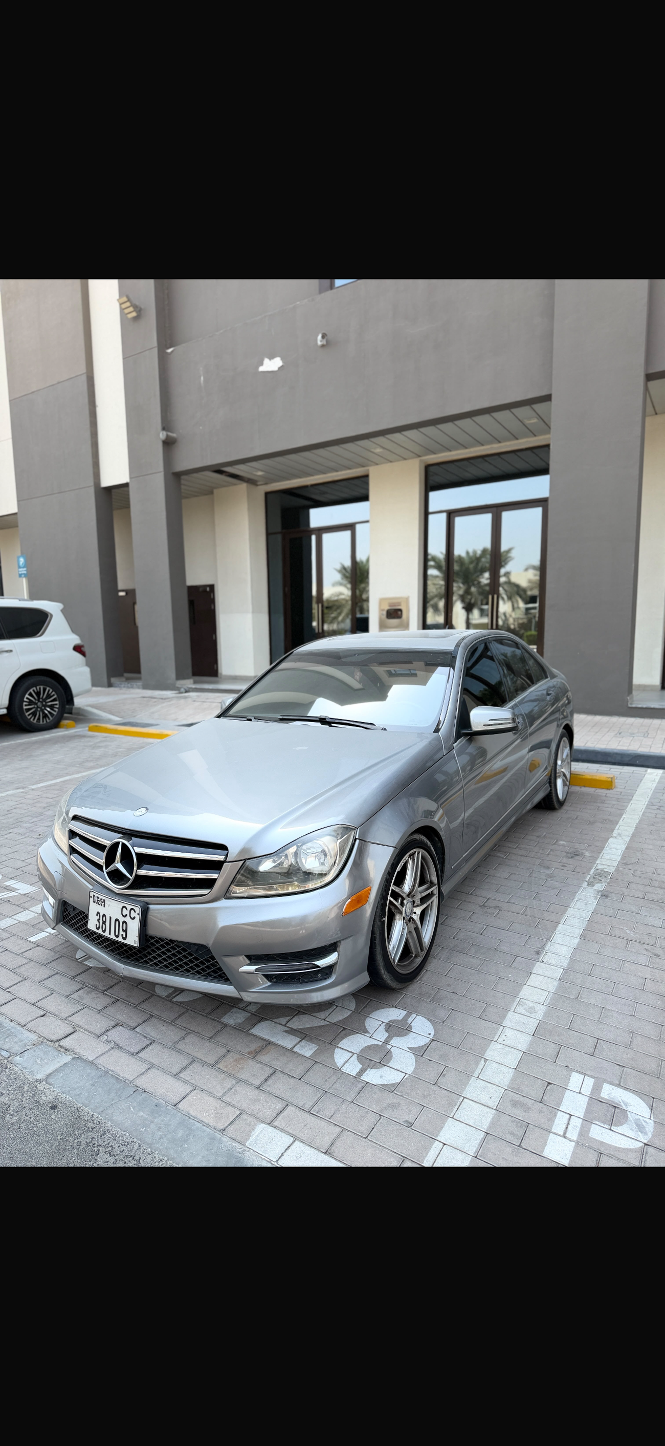 Mercedes Benz C300 AVANTGARDE SPORTS