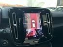 فولفو XC 40 R DESIGN فولفو XC40 T4 موديل 2020 بمواصفات خليجية، كروس أوفر فاخرة بتصميم رياضي وتجهيزات أمان وراحة متقدمة، م