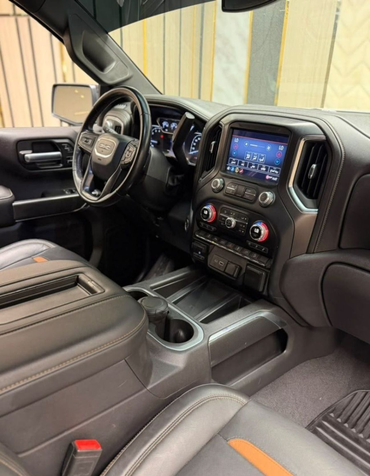 GMC Sierra 1500 REG/CAB AT4