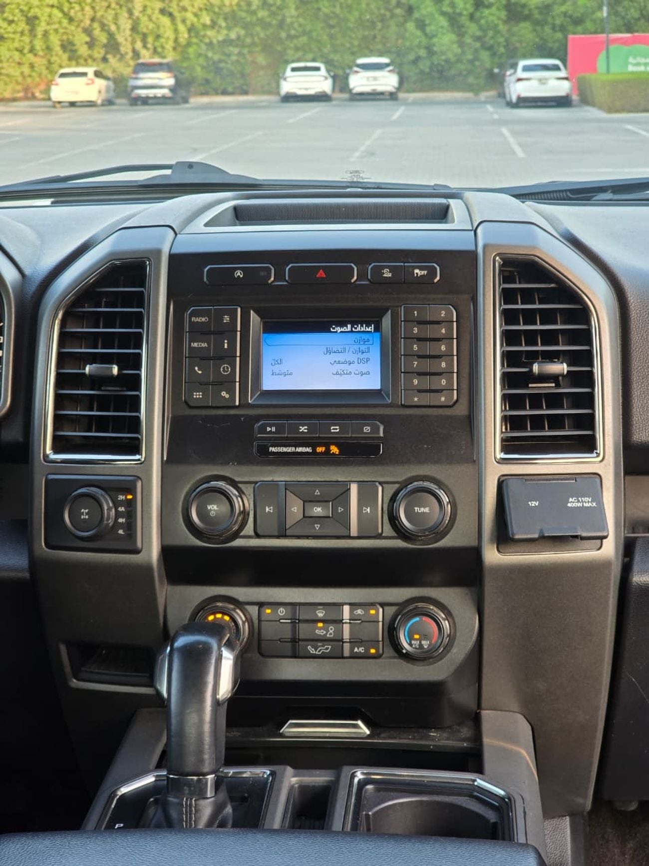 Ford F-150 RAPTOR CREW CAB MID Ford F-150 Raptor 2019 | GCC Specs | Orginal paint | Pristine Condition | 2Keys | Single owner |