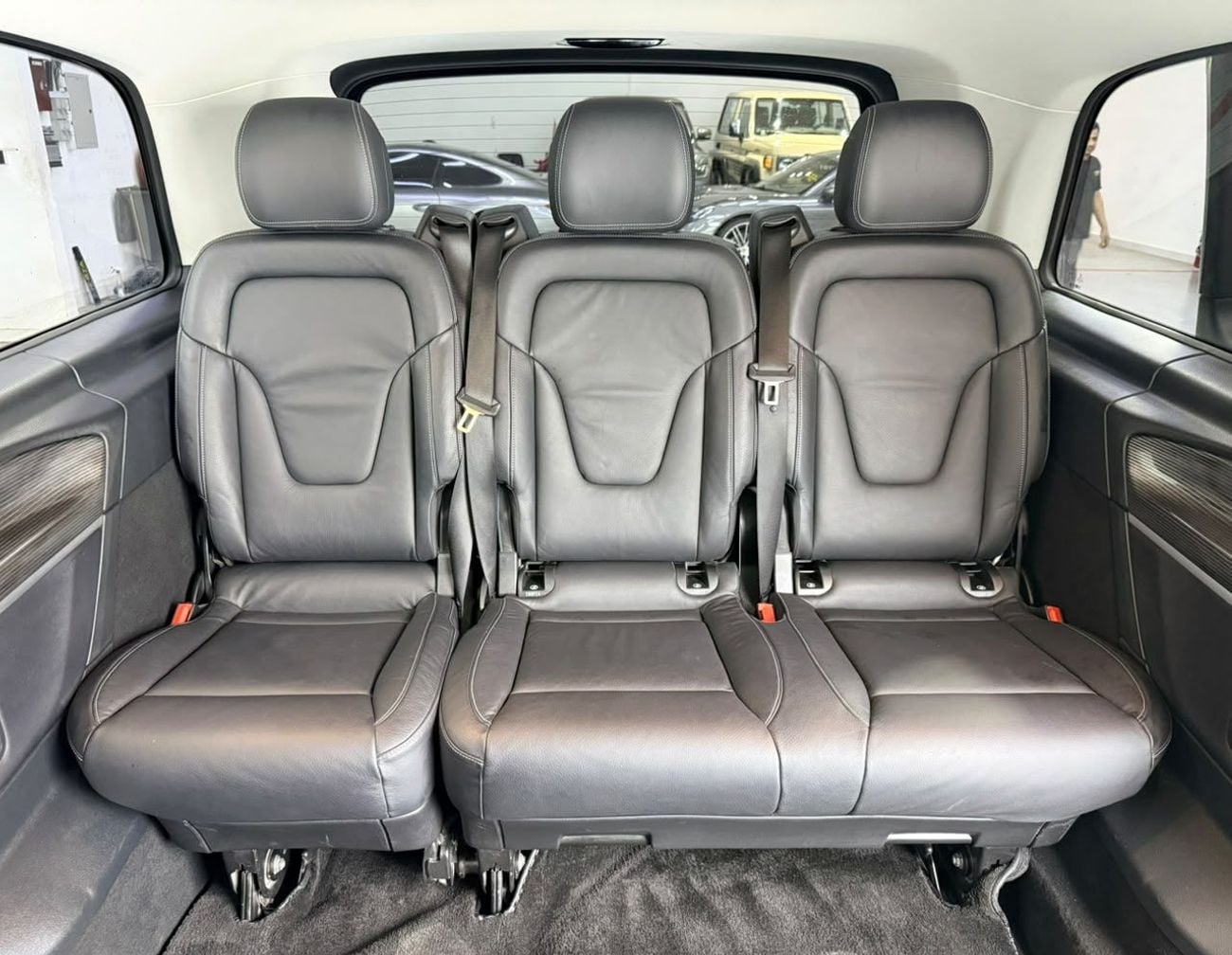 Mercedes Benz V 250 AVANTGARDE/E 2023 Mercedes Benz V250 Avantgarde, Warranty, Full Service History, Excellent Condition, GCC