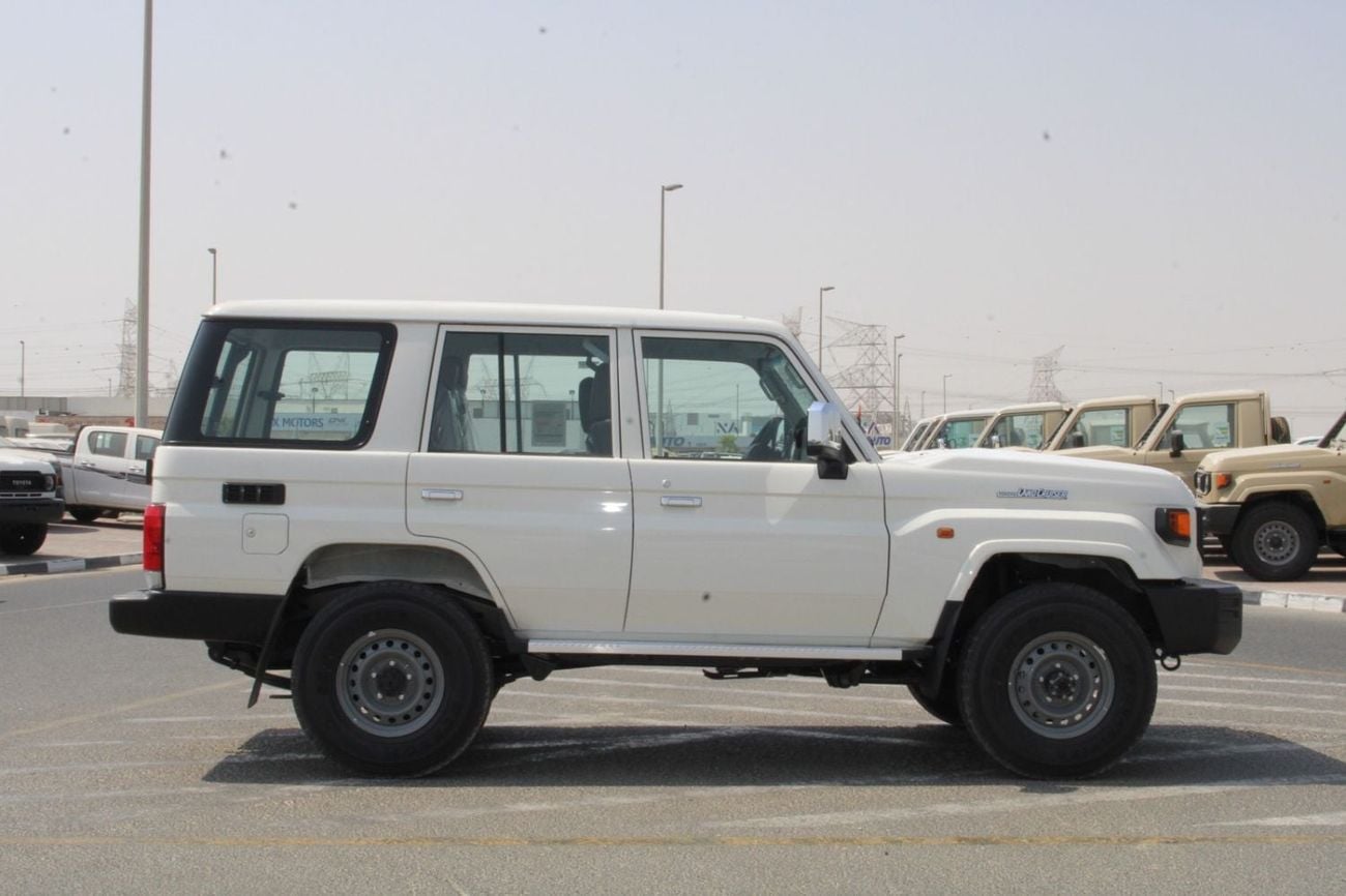 Toyota Land Cruiser 70 LC76 LX