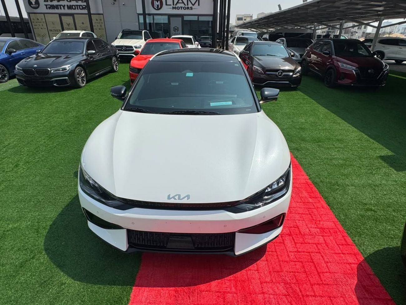 Kia EV6 FULL OPTION | CANADIAN SPECS | ELECTRIC PERFORMANCE Model: 2023 Trim: GT Powertrain: Dual Electr